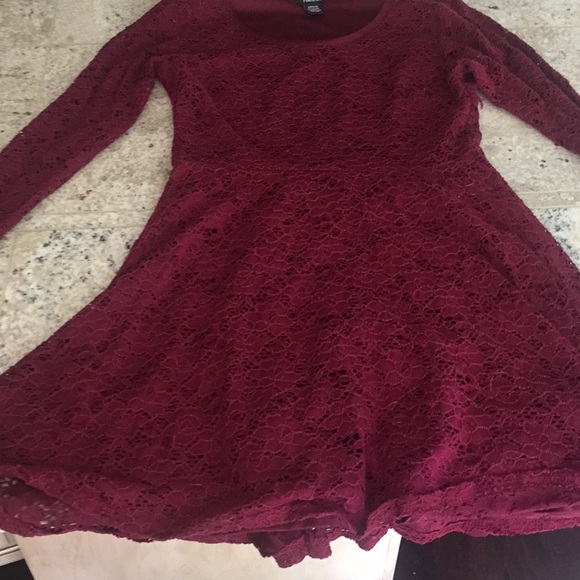 Dress - Picture 2 of 4